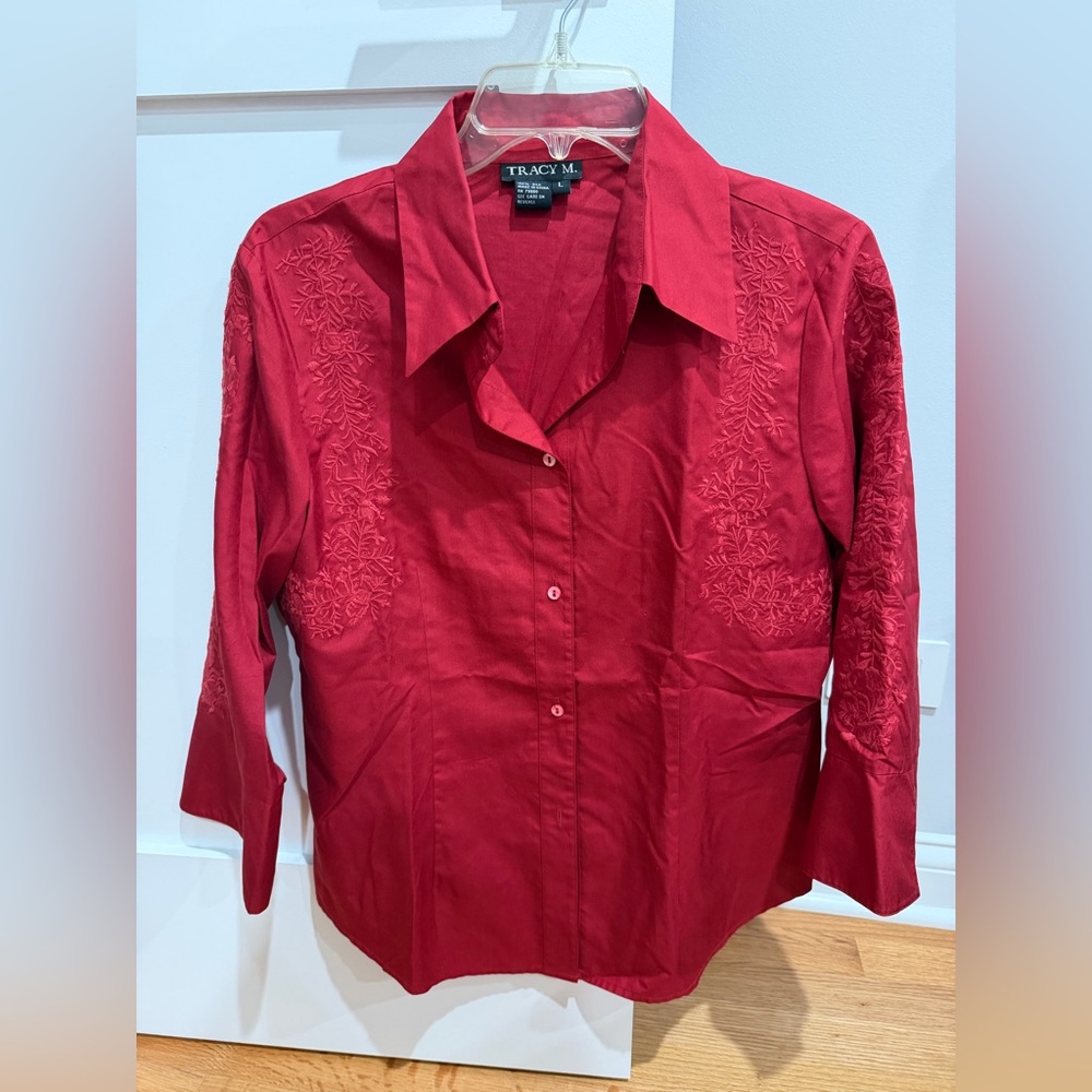 Tracy M silk button down shirt Size L Red Top Blouse embroidered